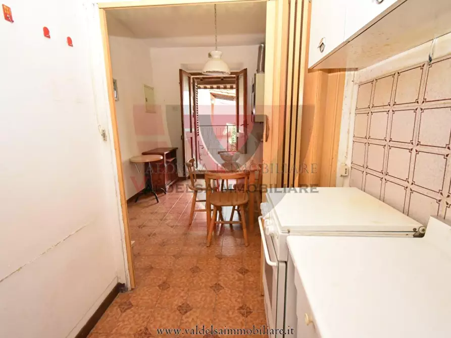 Immagine 5 di Appartamento in vendita  a Monteriggioni