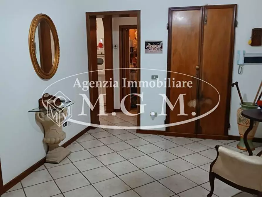 Immagine 4 di Appartamento in vendita  a Pontedera