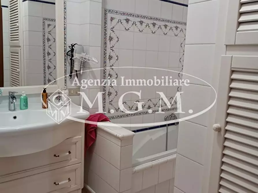 Immagine 16 di Appartamento in vendita  a Pontedera