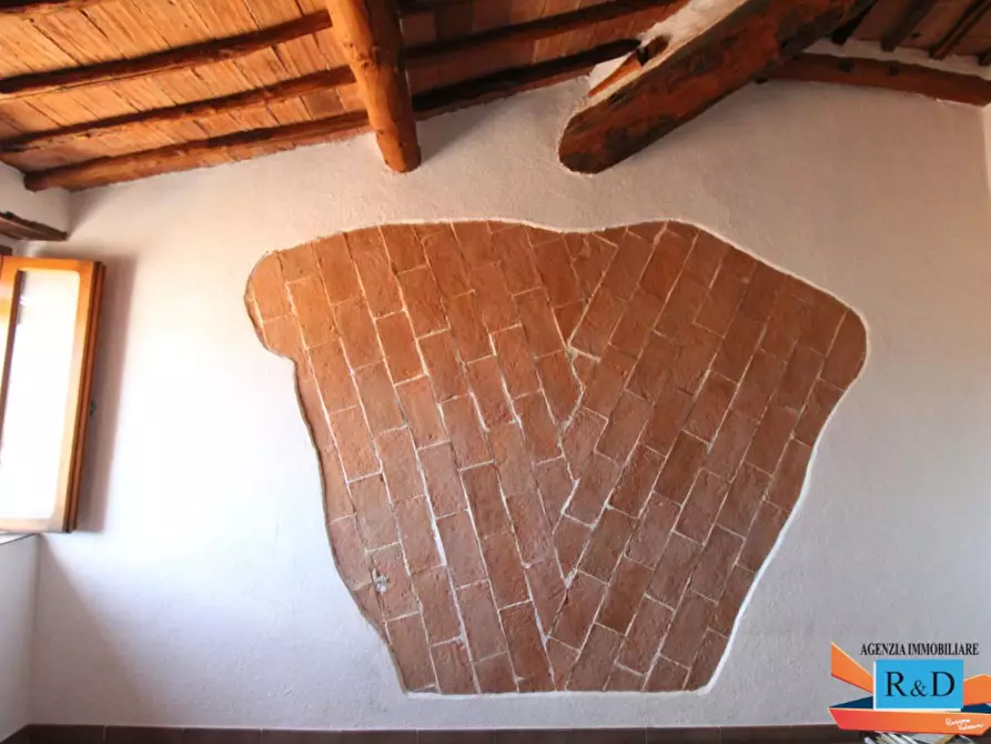 Immagine 3 di Appartamento in vendita  a Casole D'elsa