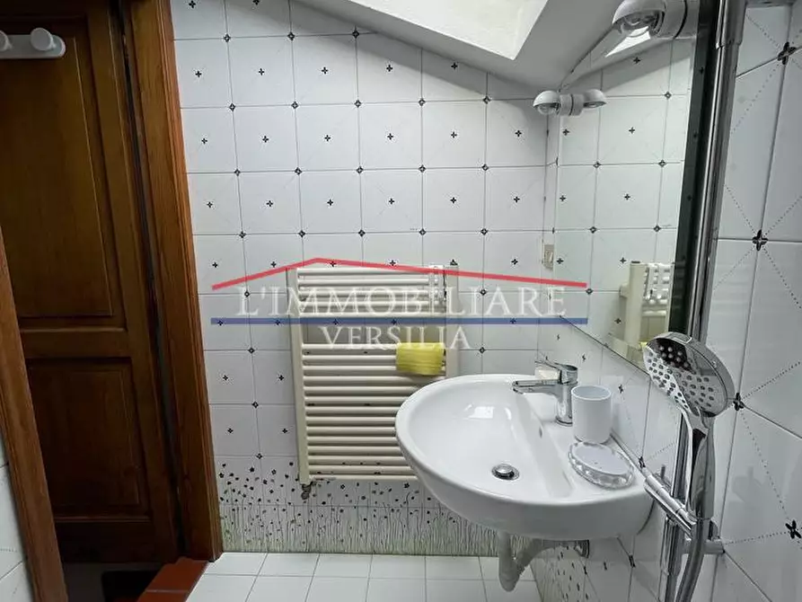 Immagine 20 di Casa semindipendente in vendita  a Forte Dei Marmi