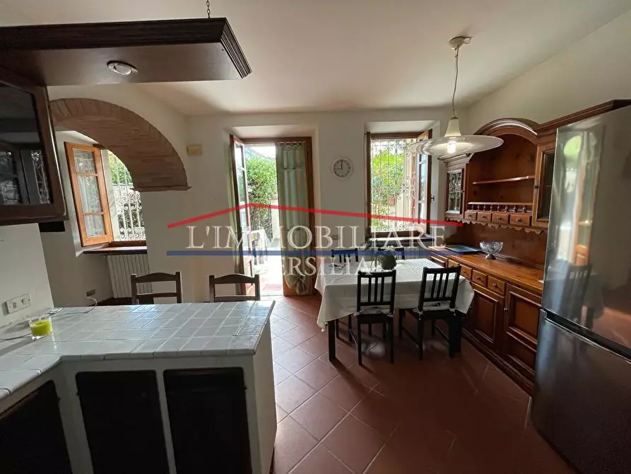 Immagine 5 di Casa semindipendente in vendita  a Forte Dei Marmi