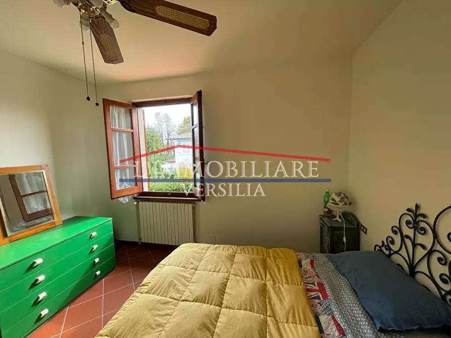 Immagine 16 di Casa semindipendente in vendita  a Forte Dei Marmi