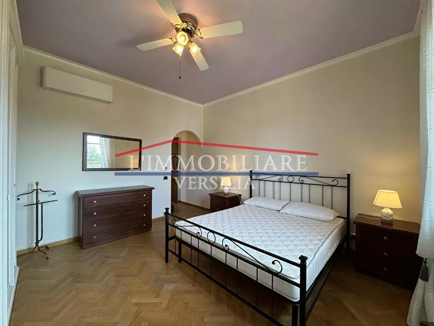 Immagine 16 di Villa in vendita  a Forte Dei Marmi