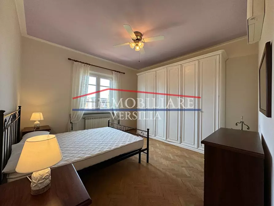 Immagine 15 di Villa in vendita  a Forte Dei Marmi