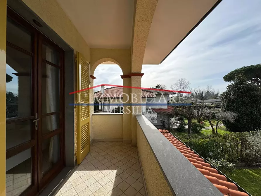 Immagine 22 di Villa in vendita  a Forte Dei Marmi