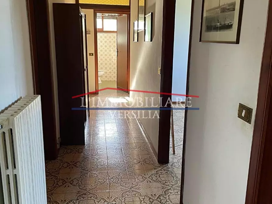 Immagine 6 di Villa in vendita  a Forte Dei Marmi