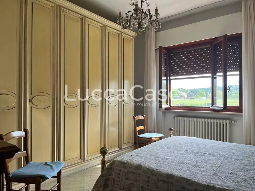 Immagine 8 di Villa in vendita  a Porcari