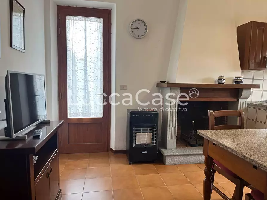 Immagine 3 di Villa in vendita  a Porcari