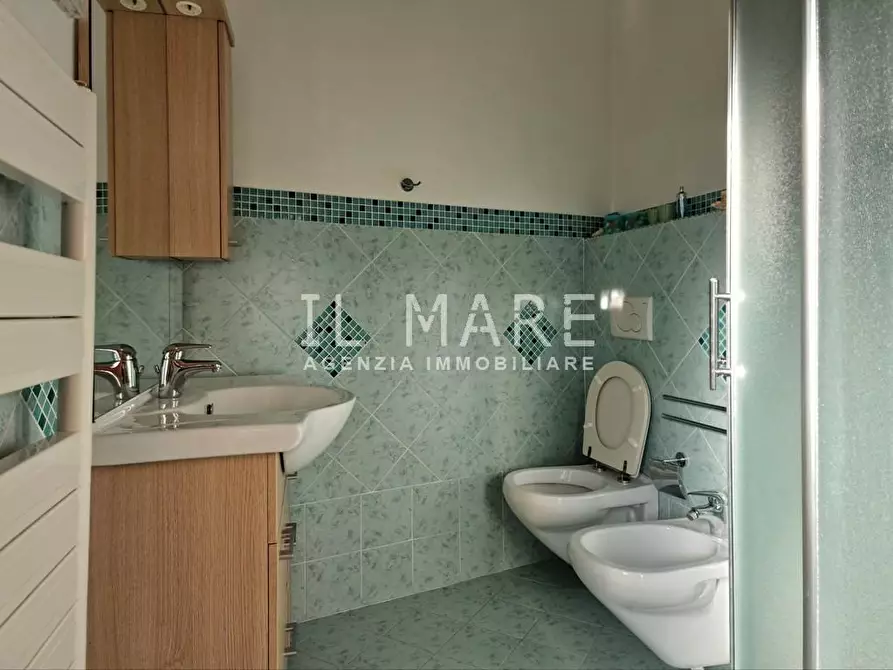 Immagine 7 di Casa indipendente in vendita  a Massa