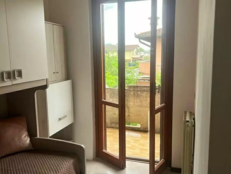 Immagine 15 di Appartamento in affitto  a Massa