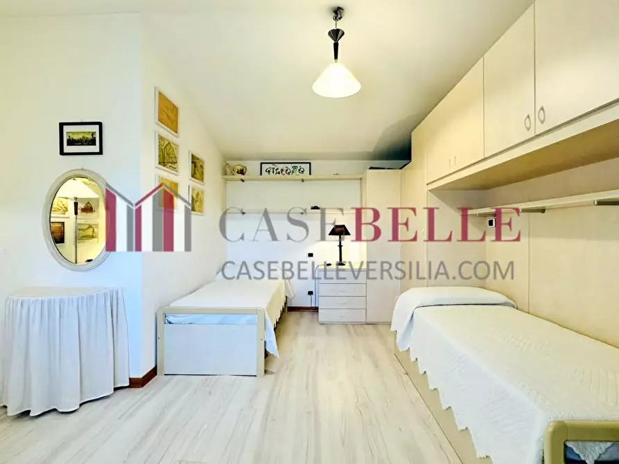 Immagine 35 di Casa bifamiliare in affitto  a Forte Dei Marmi