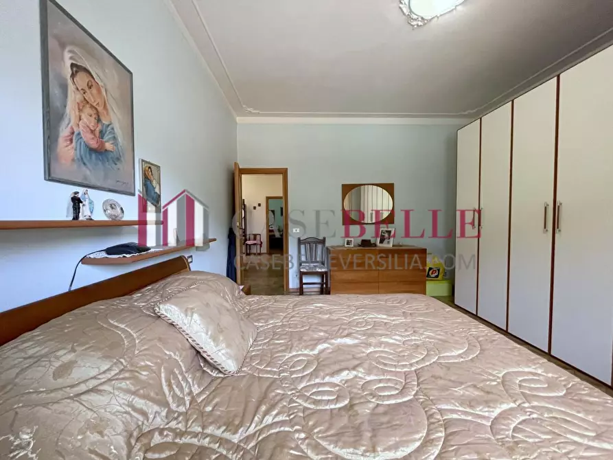 Immagine 23 di Casa indipendente in vendita  a Camaiore