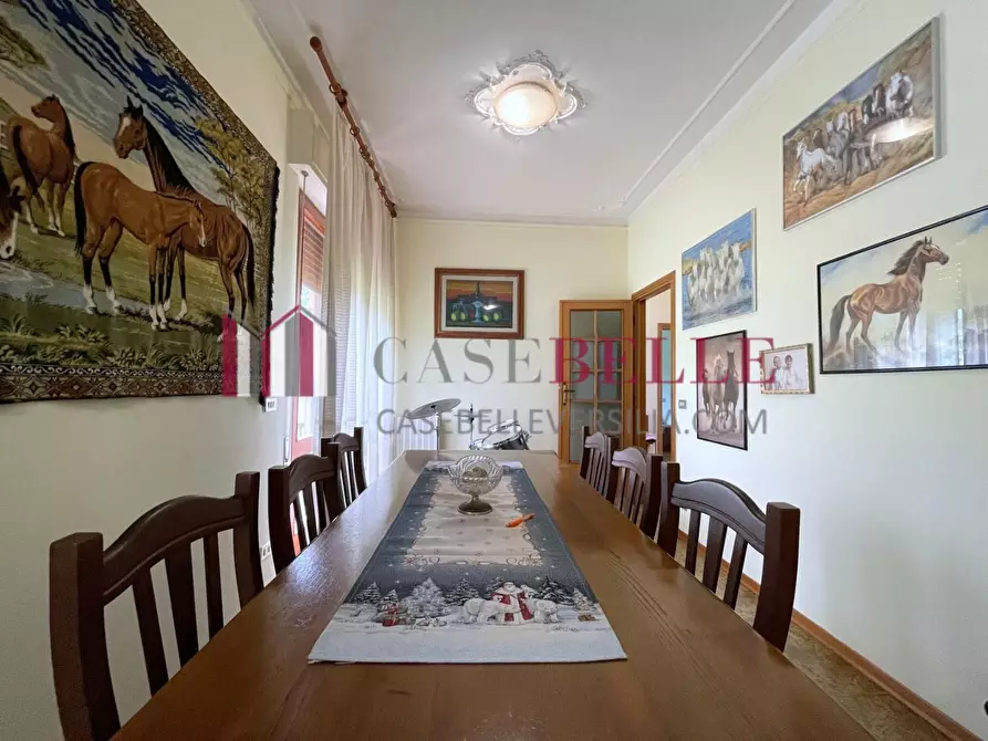 Immagine 8 di Casa indipendente in vendita  a Camaiore