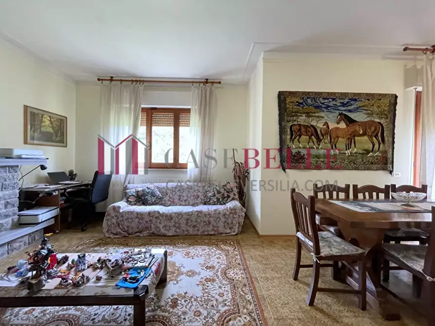 Immagine 6 di Casa indipendente in vendita  a Camaiore