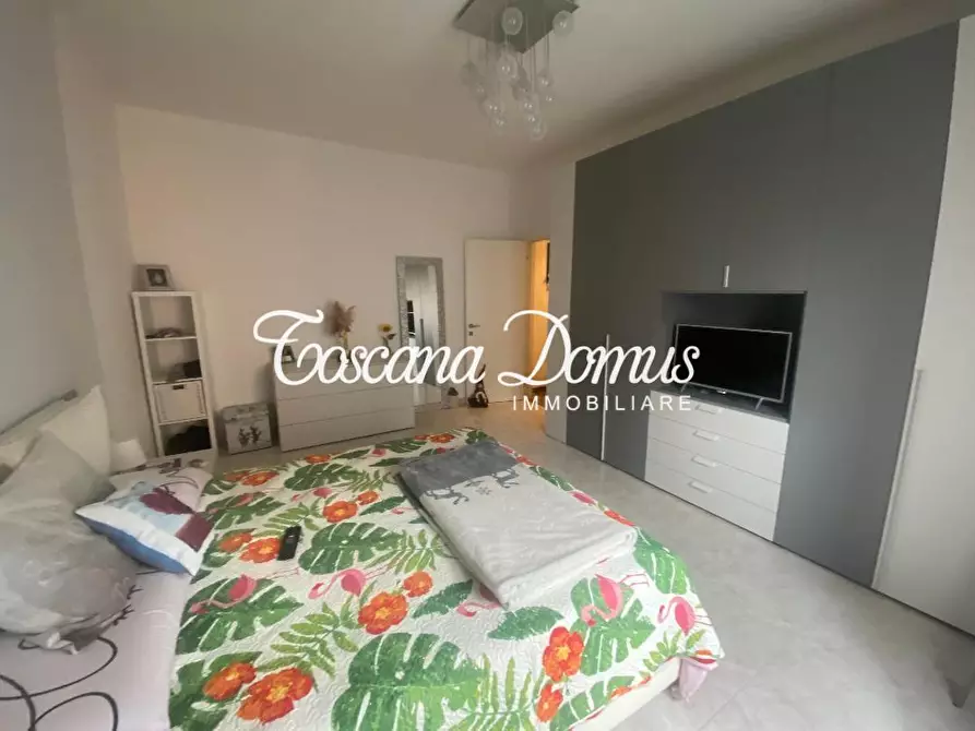 Immagine 15 di Appartamento in vendita  a Siena