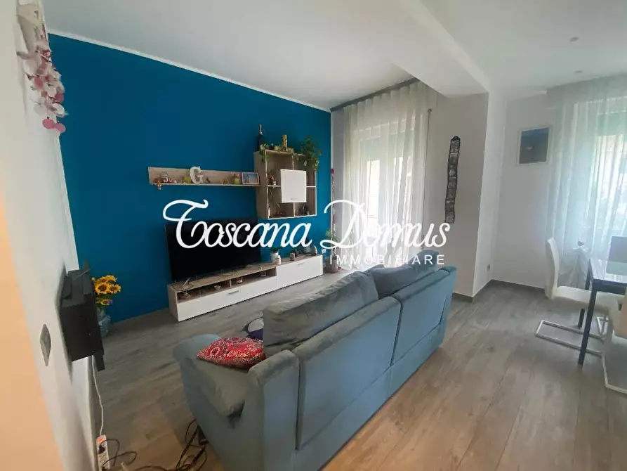 Immagine 3 di Appartamento in vendita  a Siena