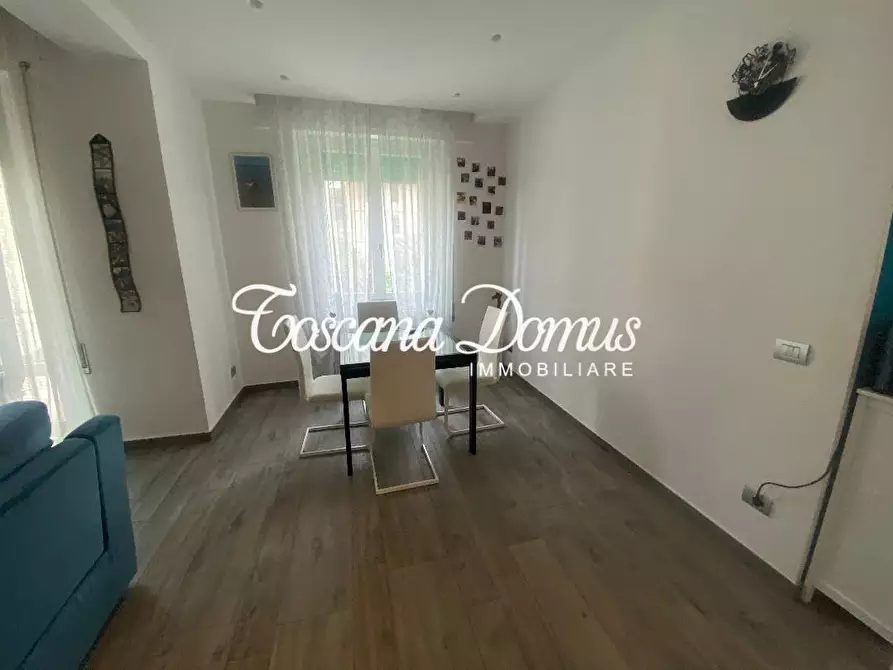 Immagine 4 di Appartamento in vendita  a Siena