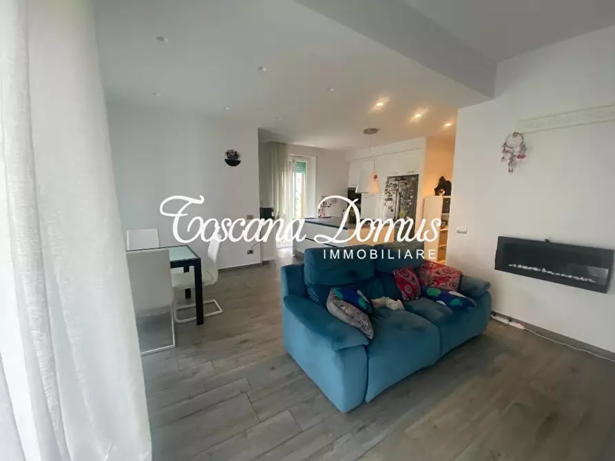 Immagine 6 di Appartamento in vendita  a Siena