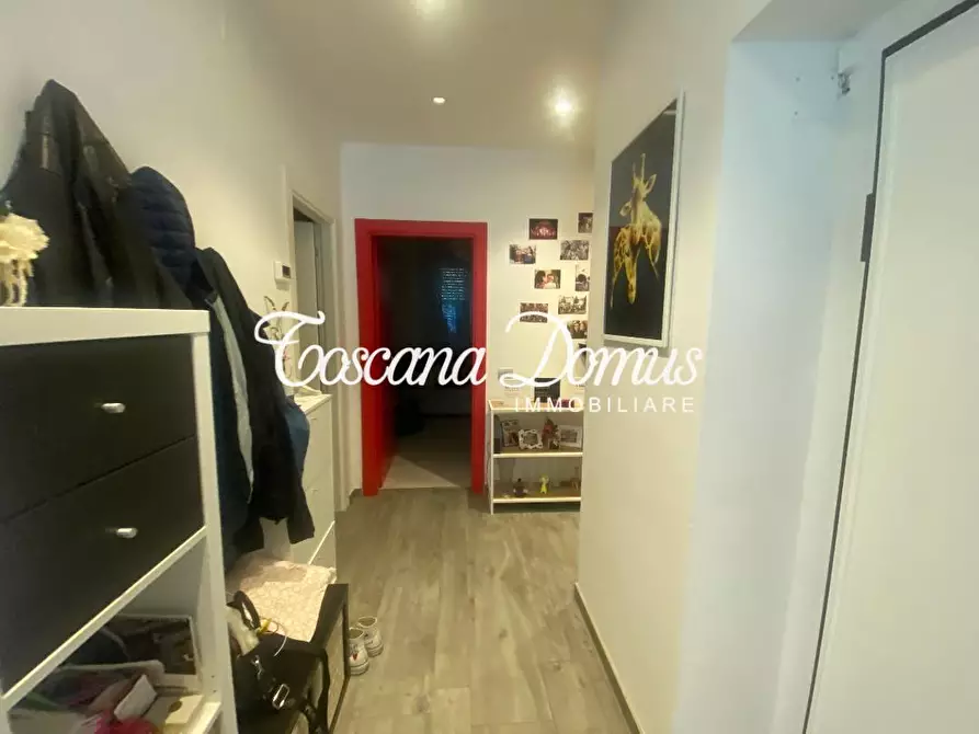 Immagine 9 di Appartamento in vendita  a Siena