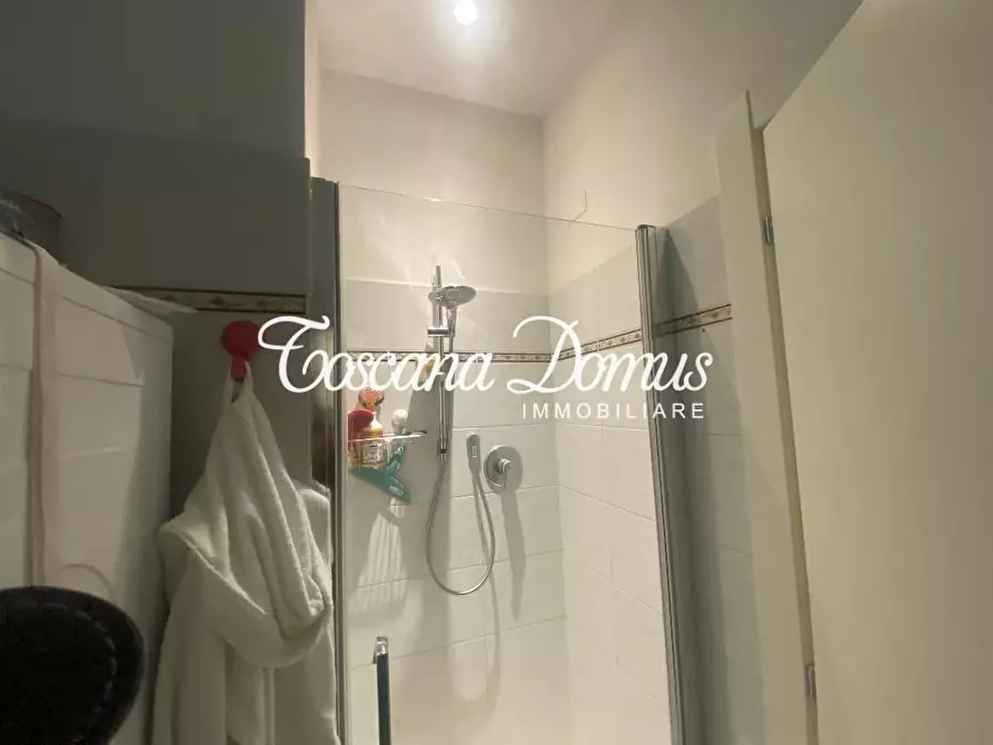 Immagine 10 di Appartamento in vendita  a Siena