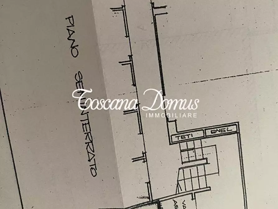 Immagine 14 di Appartamento in vendita  a Siena