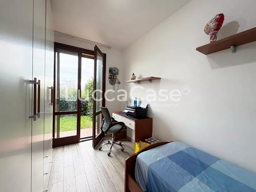 Immagine 21 di Appartamento in vendita  a Altopascio