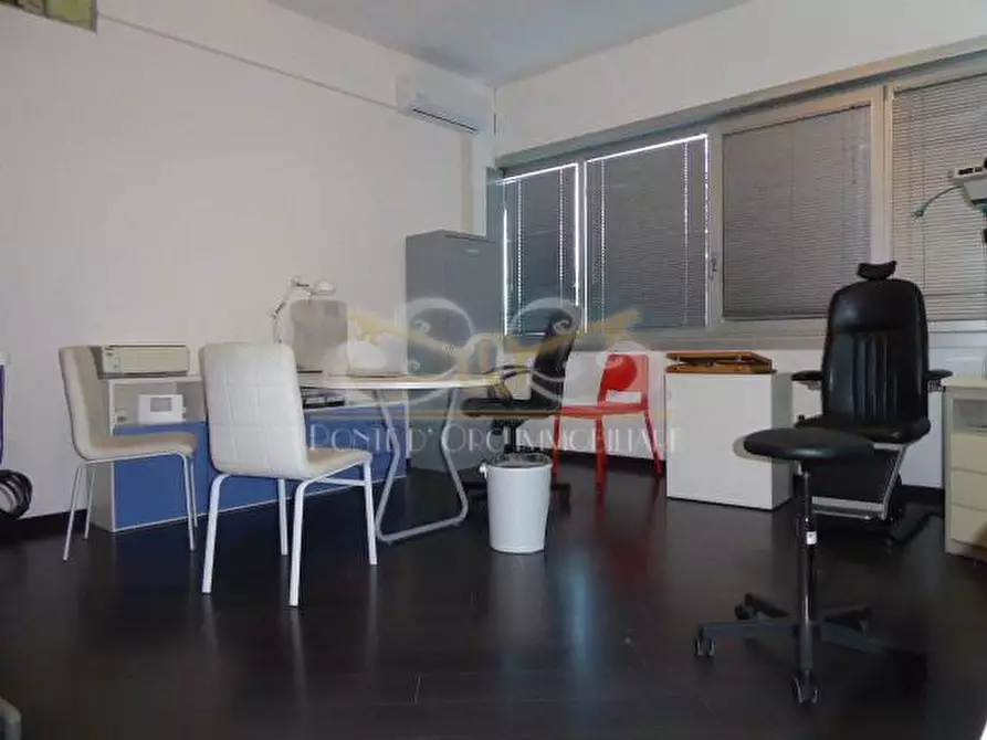 Immagine 7 di Ufficio in affitto  a Pisa