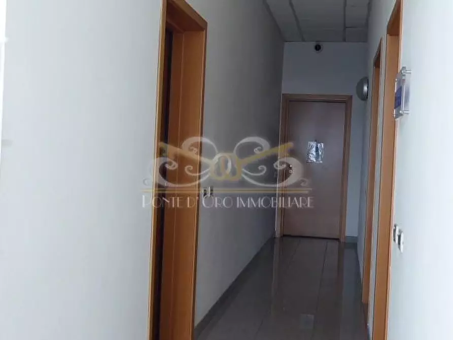 Immagine 5 di Ufficio in affitto  a Pisa