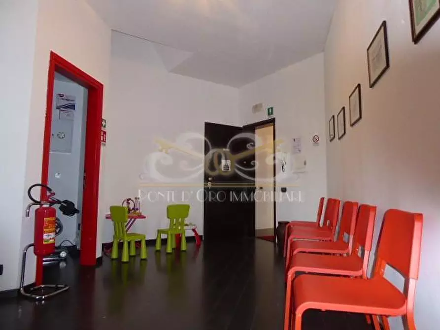 Immagine 6 di Ufficio in affitto  a Pisa