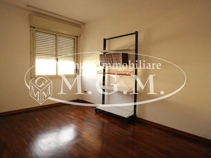 Immagine 14 di Appartamento in vendita  a Pontedera