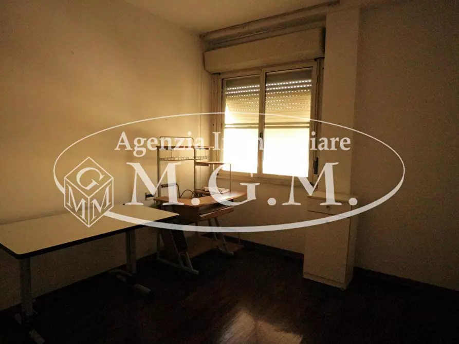 Immagine 17 di Appartamento in vendita  a Pontedera