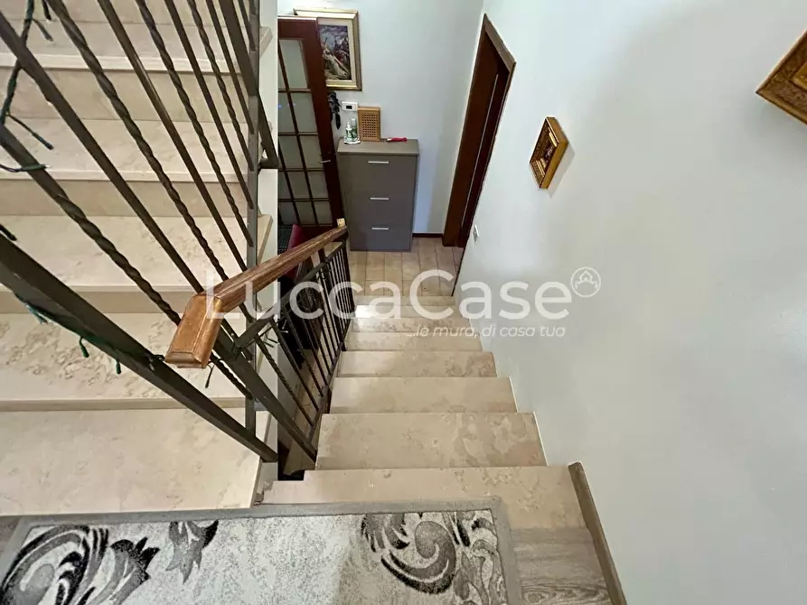 Immagine 20 di Terratetto in vendita  a Lucca