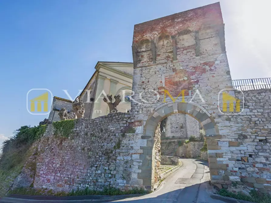 Immagine 26 di Terratetto in vendita  a Lucca