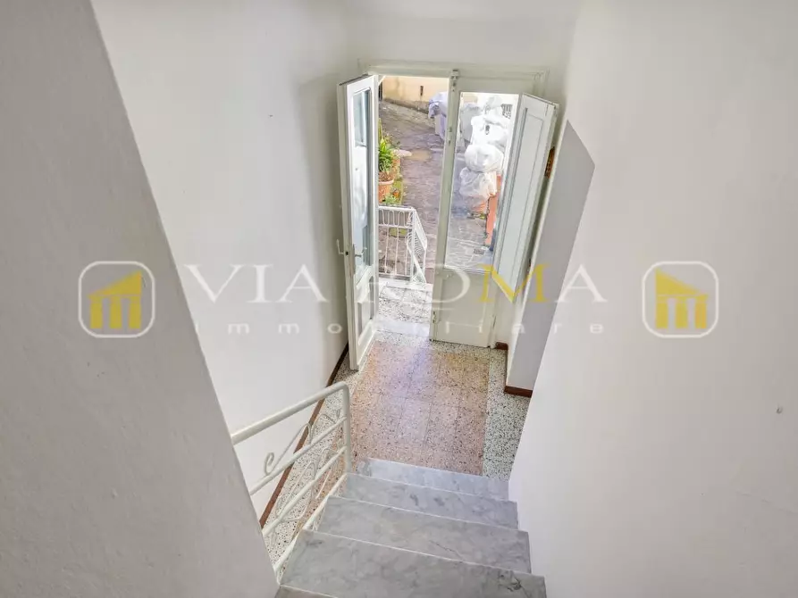 Immagine 11 di Terratetto in vendita  a Lucca
