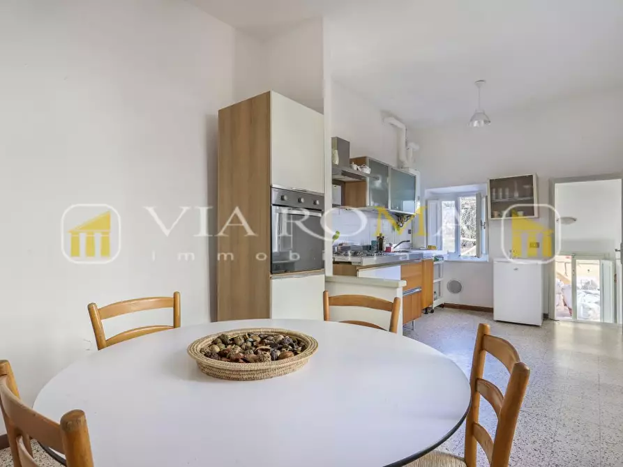 Immagine 2 di Terratetto in vendita  a Lucca