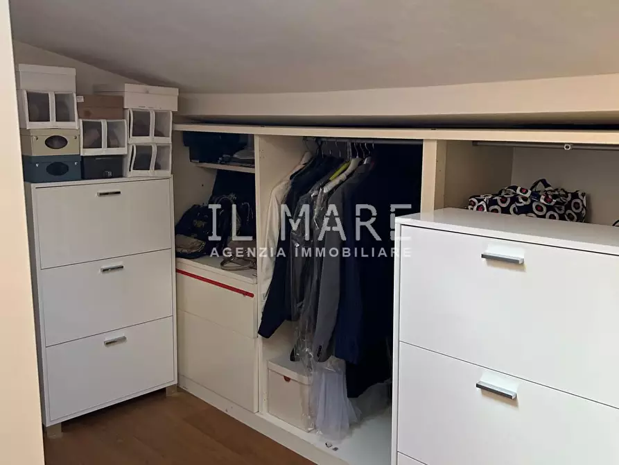 Immagine 9 di Appartamento in vendita  a Massa