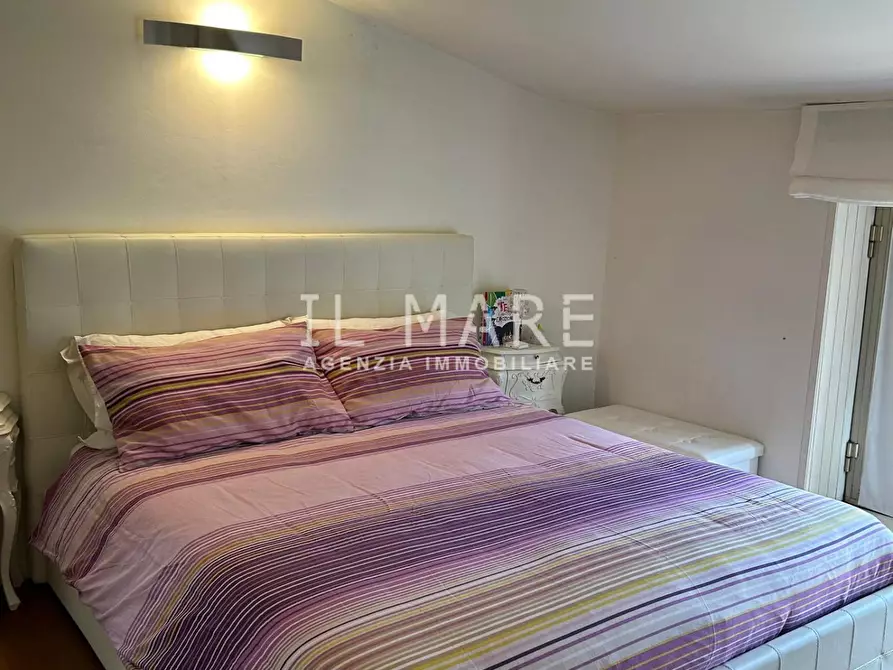 Immagine 8 di Appartamento in vendita  a Massa