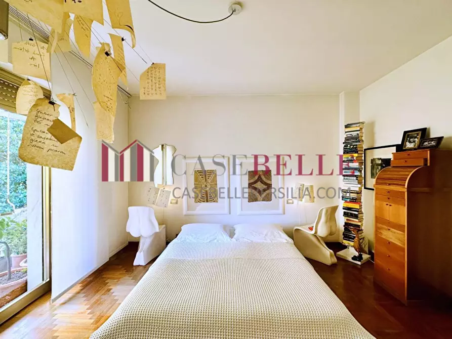 Immagine 22 di Mansarda in vendita  a Massa