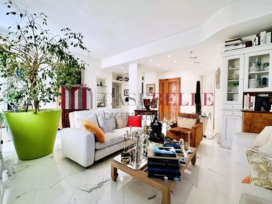 Immagine 6 di Mansarda in vendita  a Massa