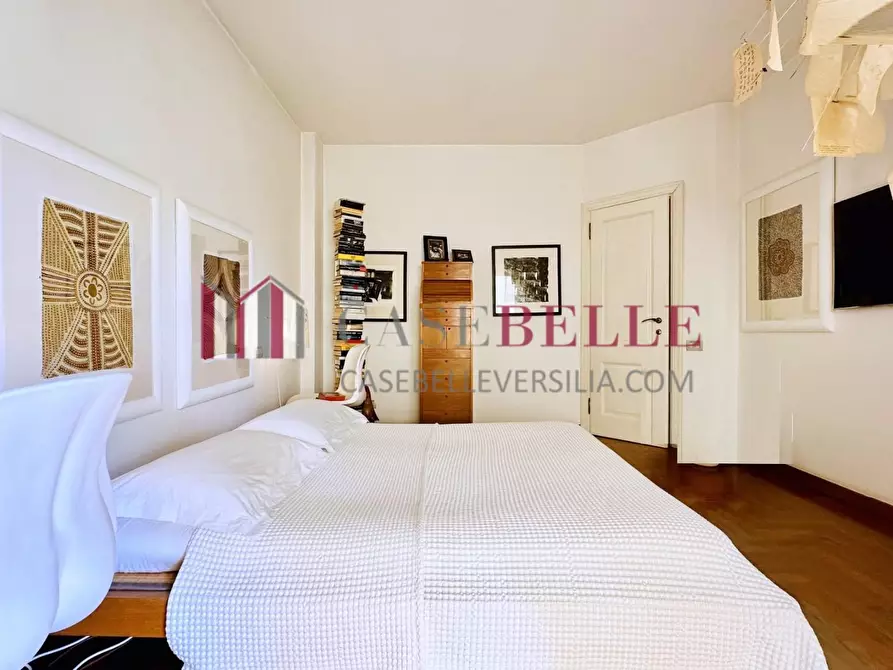 Immagine 23 di Mansarda in vendita  a Massa