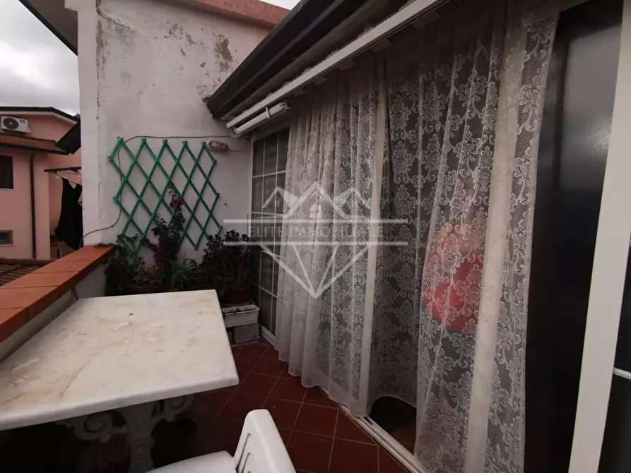 Immagine 22 di Porzione di casa in vendita  a Carrara