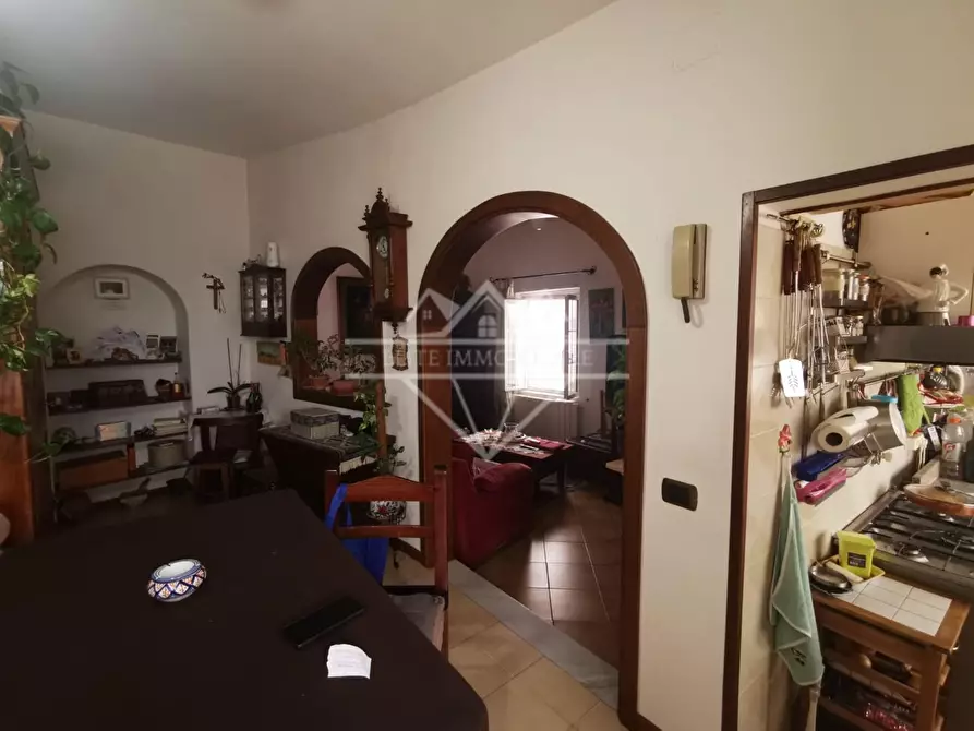 Immagine 2 di Porzione di casa in vendita  a Carrara