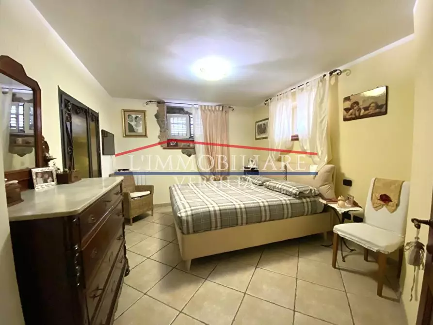 Immagine 17 di Casa semindipendente in vendita  a Massa