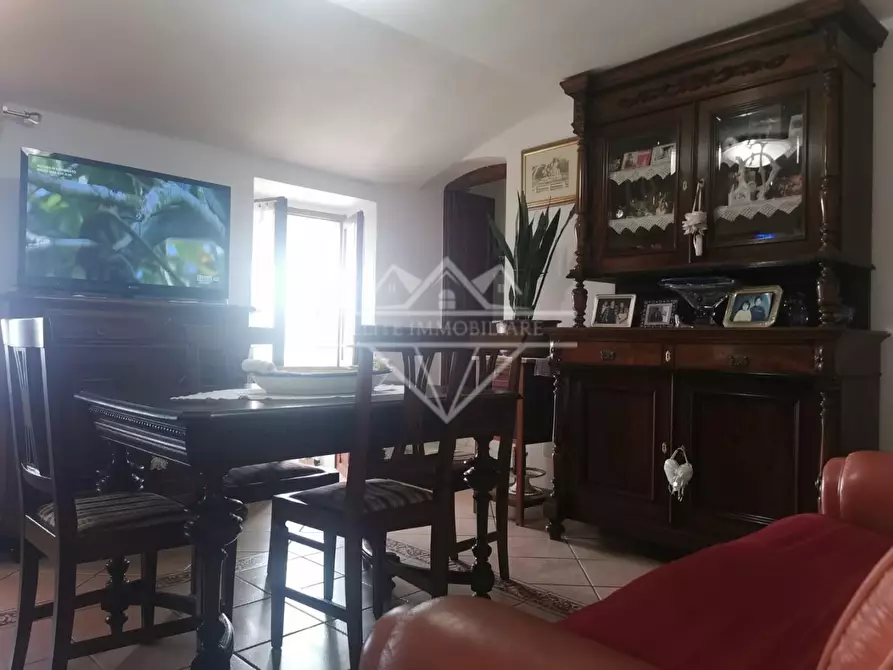 Immagine 9 di Casa semindipendente in vendita  a Carrara