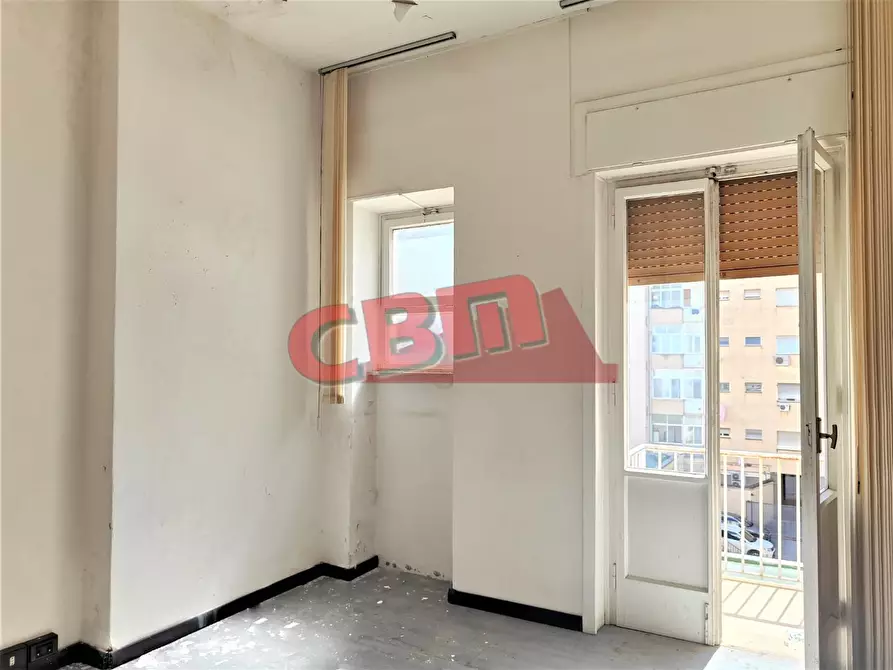 Immagine 4 di Ufficio in affitto  a Livorno