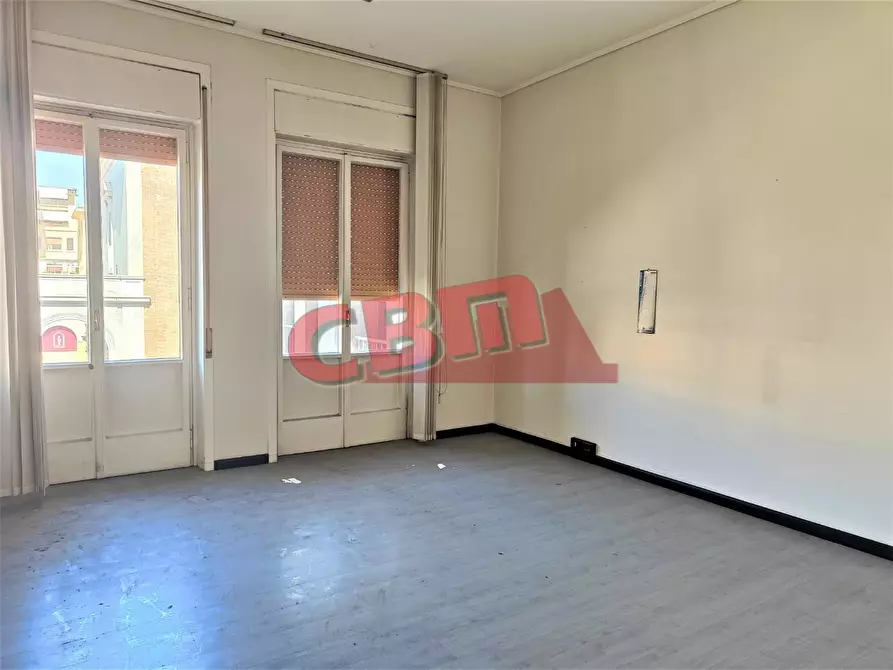 Immagine 2 di Ufficio in affitto  a Livorno