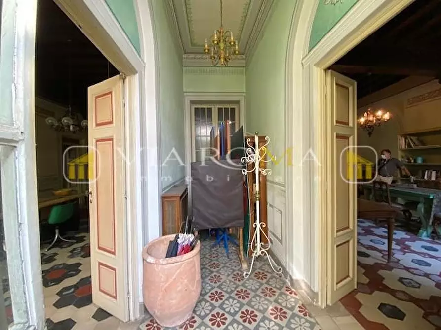 Immagine 29 di Appartamento in vendita  a Lucca