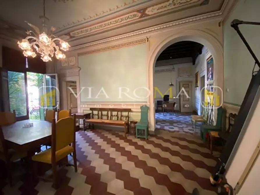 Immagine 21 di Appartamento in vendita  a Lucca