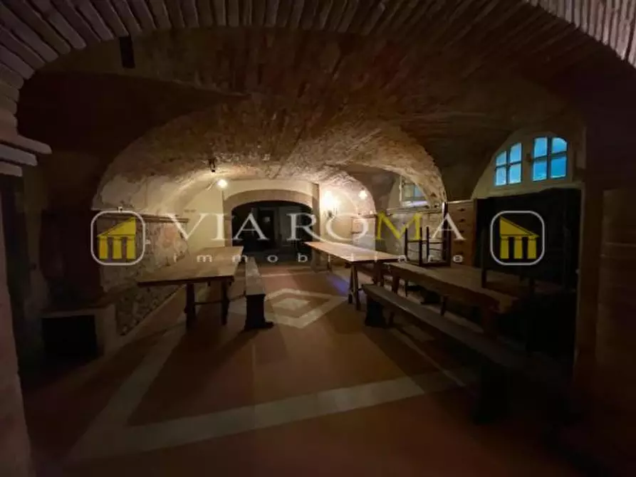 Immagine 42 di Appartamento in vendita  a Lucca